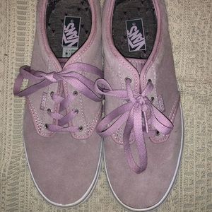 Vans Old Skool Premium Suede Skate Shoe